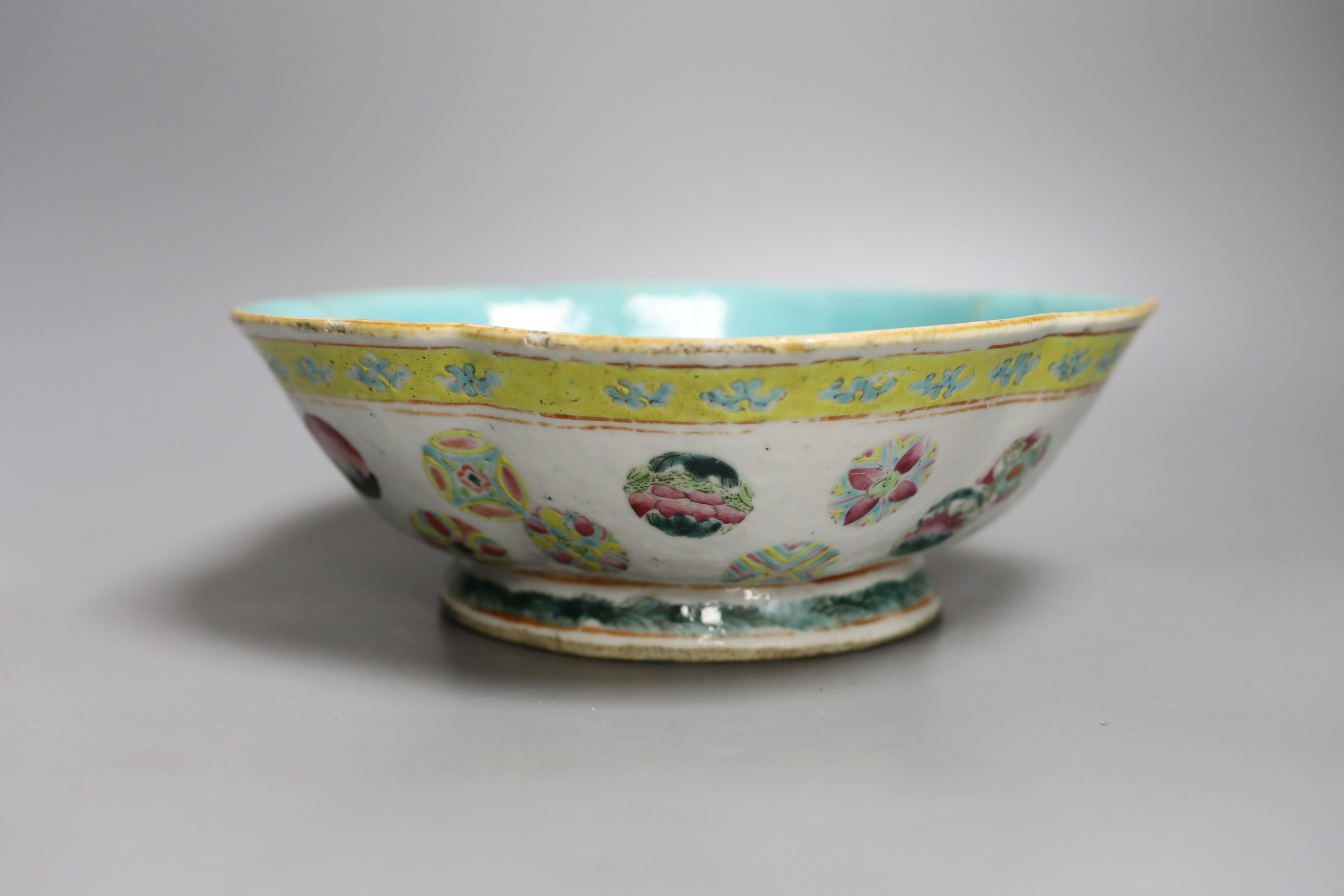 A 19th century Chinese famille rose dish - 24cm diameter